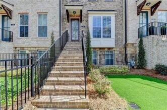 130 Everley Walk in Alpharetta, GA - Building Photo - Building Photo