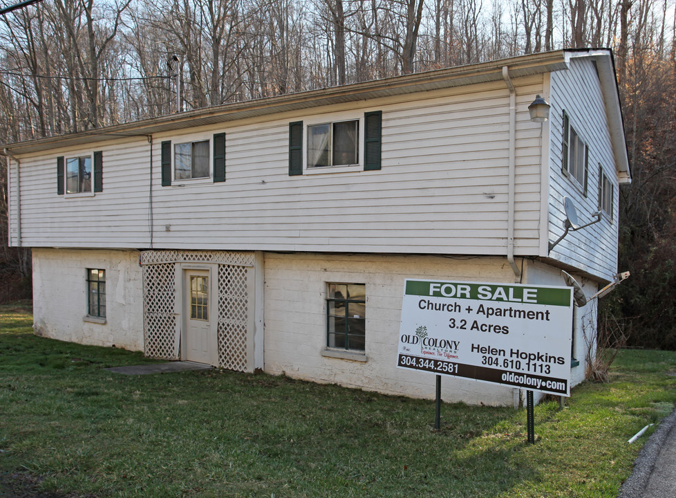 531 Midway Rd in Sod, WV - Building Photo