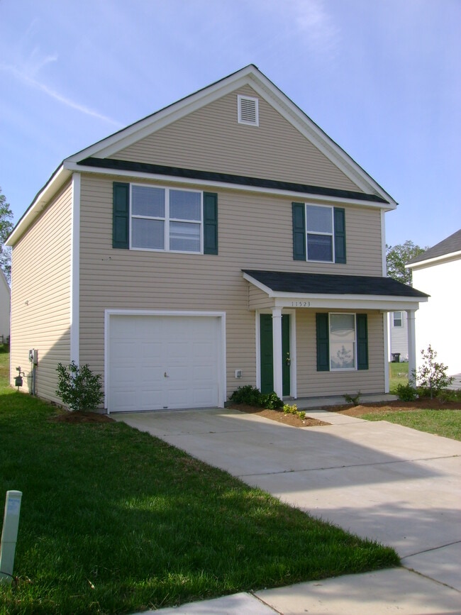 property at 11523 Carnsore Ct