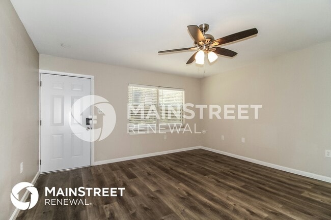 490 S Blue Lk Ave in DeLand, FL - Building Photo - Building Photo