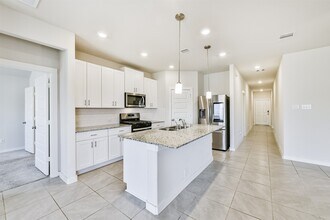 10406 Hermann Trace in Texas City, TX - Building Photo - Building Photo