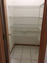 4187 Westbrook Dr in Brooklyn, OH - Building Photo - Building Photo
