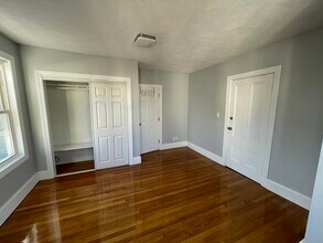 6 Pearl St in Salem, MA - Building Photo - Building Photo