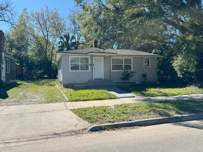 1560 W 19th St in Jacksonville, FL - Building Photo - Building Photo