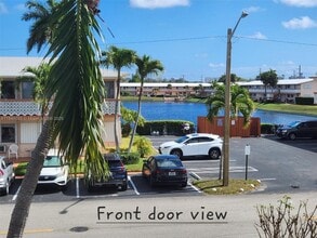 920 SW 11th Ave in Hallandale Beach, FL - Building Photo - Building Photo