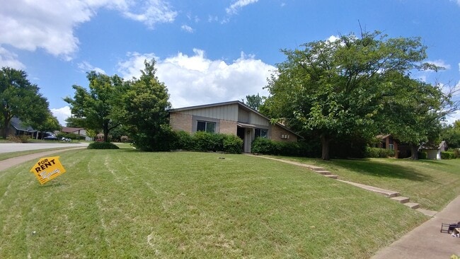 503 Dean Ct in Duncanville, TX - Building Photo - Building Photo