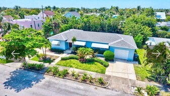 235 Fordham Dr in Lake Worth Beach, FL - Building Photo