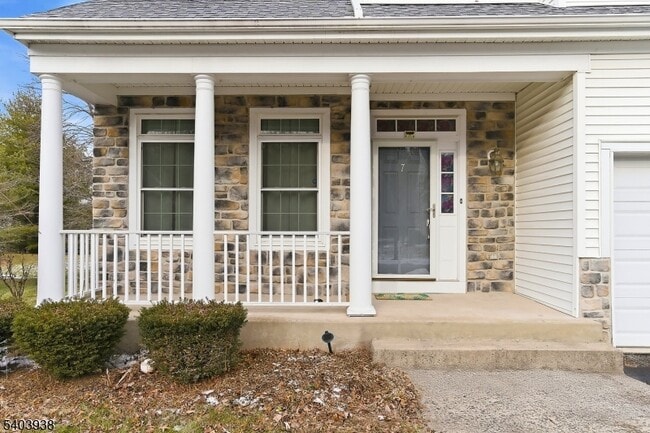 7 Harvard Cir in Princeton, NJ - Building Photo - Building Photo