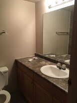 28 Ottawa St in Red Deer, AB - Building Photo