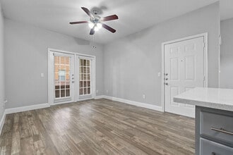 Larkin Apartment Homes in McKinney, TX - Foto de edificio - Building Photo