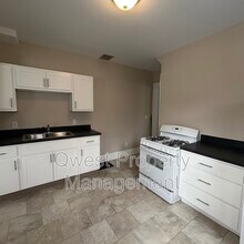 218 Travis St NE in Grand Rapids, MI - Building Photo - Building Photo