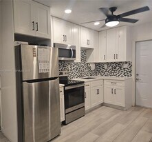 2891 NW 14th St in Fort Lauderdale, FL - Building Photo