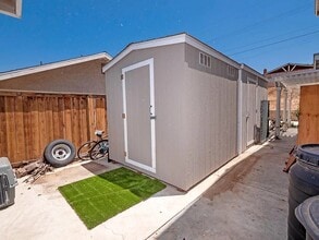 4207 Rimcrest Dr in Norco, CA - Building Photo - Building Photo