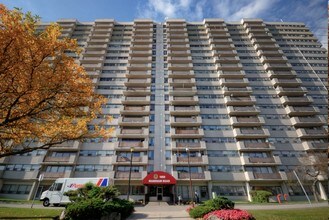 Markham Road Apartments – 1050 in Toronto, ON - Building Photo - Building Photo