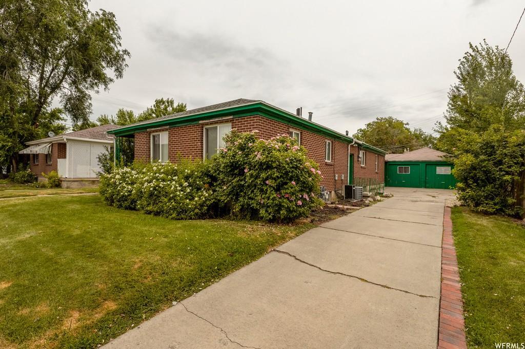 2135 S 200 E in South Salt Lake, UT - Building Photo