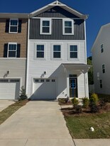 3010 Pirates Pl in Charlotte, NC - Building Photo