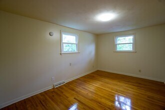 131 Houston Ave in Syracuse, NY - Building Photo - Building Photo