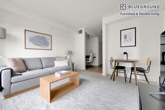 10351 NE 10th St, Unit FL8-ID336 in Bellevue, WA - Building Photo - Building Photo