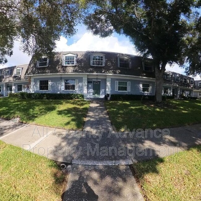 property at 1713 Belleair Forest Dr