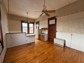 302 N Washington St in Melrose, WI - Building Photo