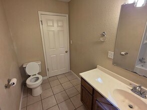 1937 W Lawson St in Fayetteville, AR - Building Photo - Building Photo