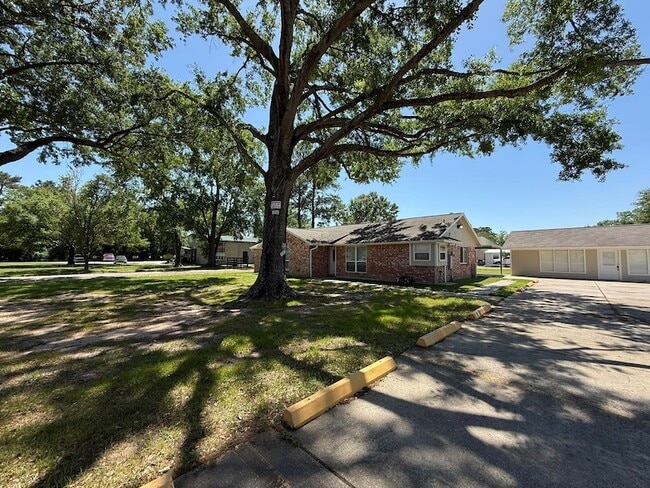 18219 Strack Dr, Unit H-2 in Spring, TX - Building Photo - Building Photo