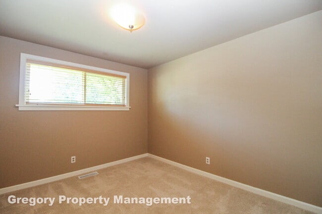 2509 202nd Pl SW in Lynnwood, WA - Building Photo - Building Photo