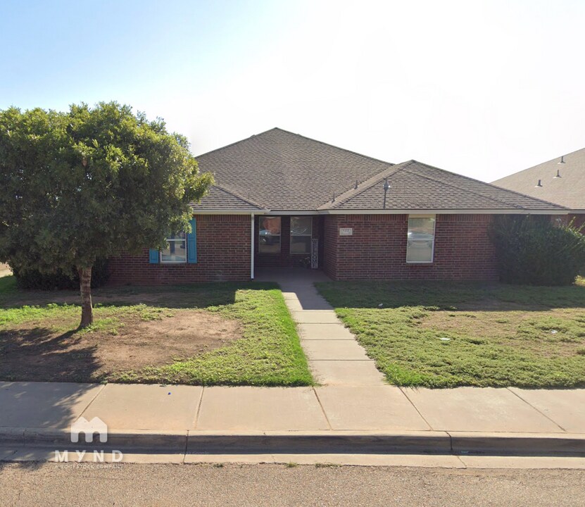 522 N Brentwood Ave in Lubbock, TX - Building Photo