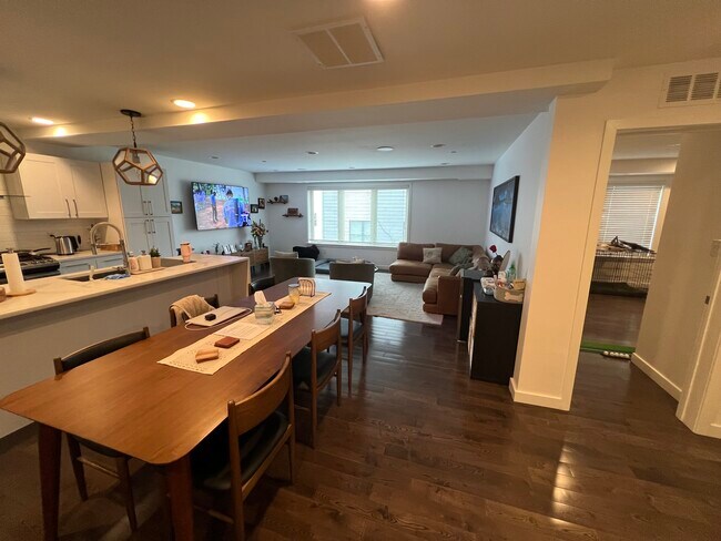 753 N 20th St, Unit 6 in Philadelphia, PA - Building Photo - Building Photo