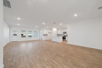 709 Tranquility Ln in Fredericksburg, TX - Building Photo - Building Photo