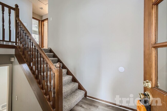 9181 Newton St in Westminster, CO - Foto de edificio - Building Photo