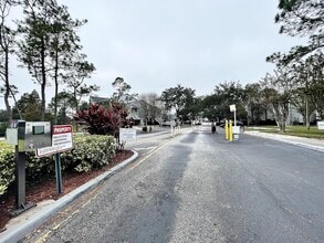 2516 Grassy Point Dr in Lake Mary, FL - Building Photo - Building Photo