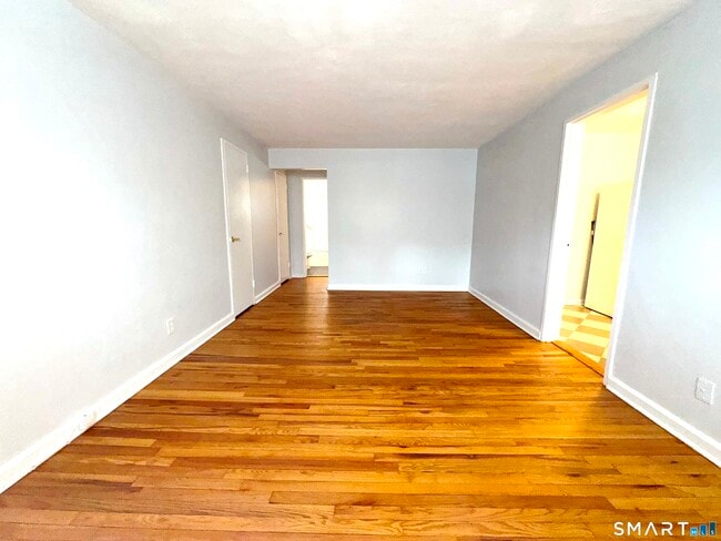 246 Seaton Rd in Stamford, CT - Building Photo - Building Photo