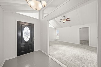 4426 Woodvalley Dr in Houston, TX - Building Photo - Building Photo