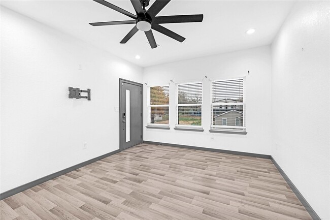 property at 3625 Lydia St