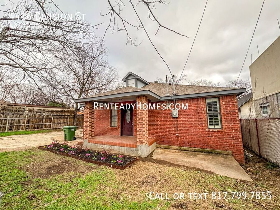 4416 Division St in Dallas, TX - Building Photo