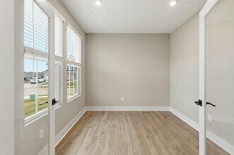 521 Coolmore Ct in Union, KY - Building Photo - Building Photo