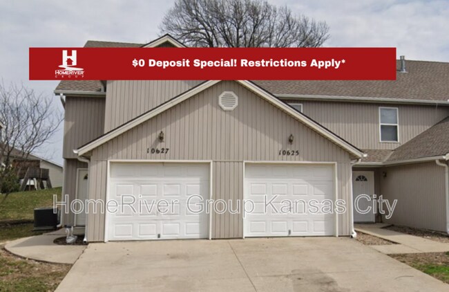 property at 10623 N Locust Ct
