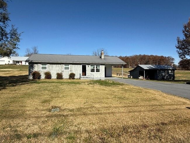 property at 1504 Muddy Creek Rd