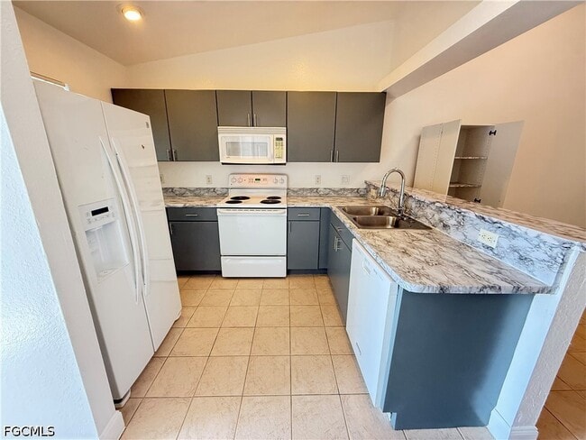 700 W 12th St in Lehigh Acres, FL - Building Photo - Building Photo