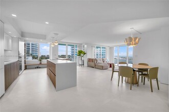 400 South Pointe Dr in Miami Beach, FL - Foto de edificio - Building Photo