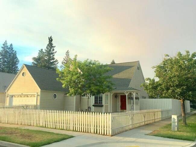 property at 4114 W Regency Ave