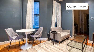 715 E 5th St in New York, NY - Foto de edificio - Building Photo