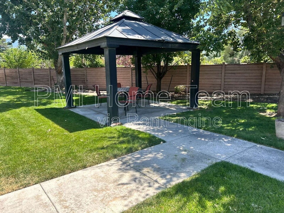 260 Ailee Lane in Murray, UT - Building Photo