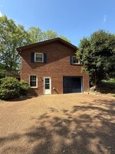 114 Payne Springs Rd in Dickson, TN - Building Photo - Building Photo