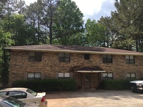 2302 Rocky Brook Rd, Unit 2302 D in Opelika, AL - Building Photo - Building Photo