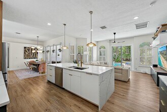 15415 Alexander Run in Jupiter, FL - Building Photo - Building Photo