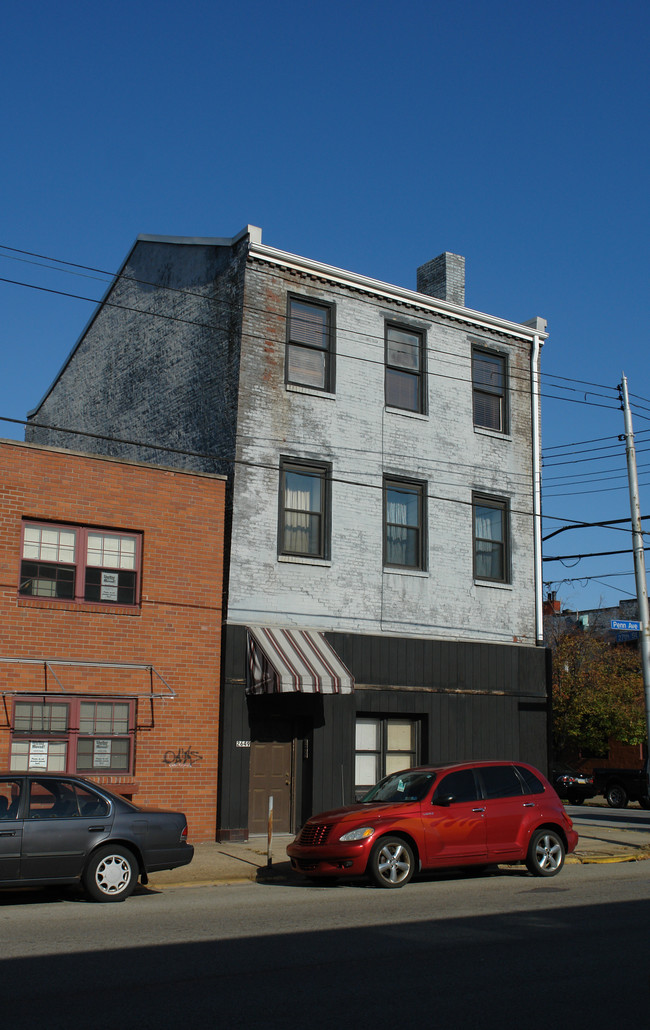 2649 Penn Ave in Pittsburgh, PA - Foto de edificio - Building Photo