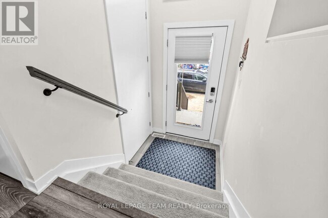 233 Speckled Alder Row in Ottawa, ON - Building Photo - Building Photo