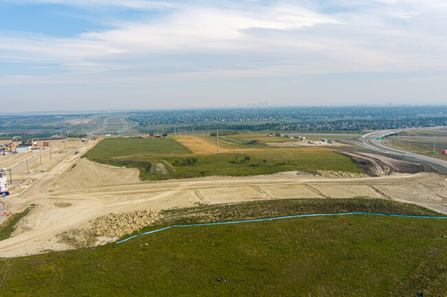 Alpine Park in Calgary, AB - Building Photo - Building Photo